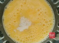 辣子炒鸡蛋的做法图解2