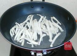 肉丸烩海鲜菇的做法图解3