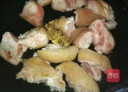 无花果炖猪脚的做法图解2