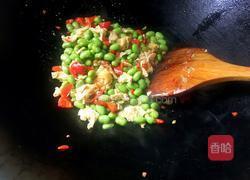 毛豆炒蛋的做法图解10