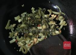 酸菜炒苦瓜的做法图解5