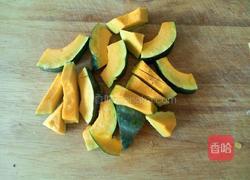 南瓜炖鸡的做法图解2