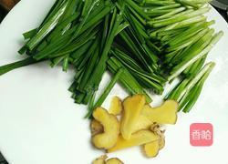 墨鱼仔炒韭菜的做法图解5