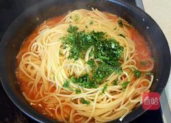 海鲜意面的做法图解7