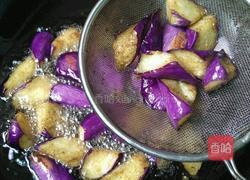 鸡腿肉烧茄子的做法图解2
