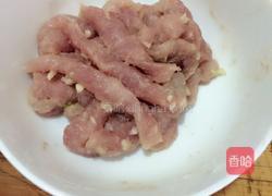 四季豆炒肉的做法图解2