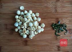 桂圆莲子汤的做法图解4