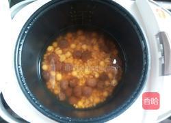 桂圆莲子汤的做法图解7