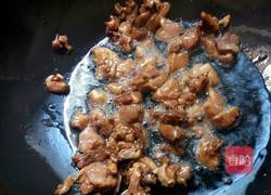 海鲜茹炒鸡腿肉的做法图解5