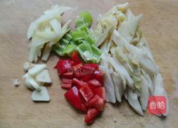 竹笋炒肉丝的做法图解2