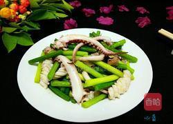 蒜苔鱿鱼的做法图解10