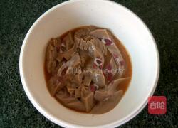 洋葱炒猪腰的做法图解3