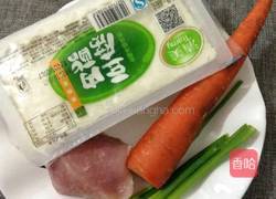 豆腐肉末汤的做法图解1