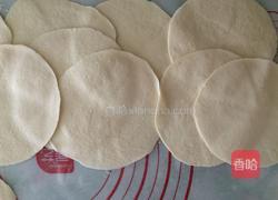酸菜肉包子的做法图解7