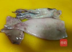 麻辣鱿鱼的做法图解1