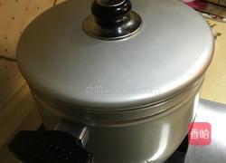 冰糖红枣炖燕窝的做法图解10