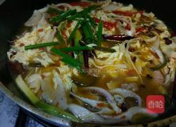 鱿鱼酸辣汤的做法图解12