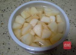 鲜榨苹果汁的做法图解2