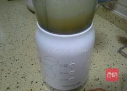 鲜榨苹果汁的做法图解4