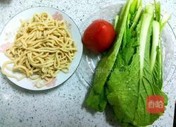 白菜面条的做法图解1