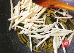 茭白炒鳝丝的做法图解10