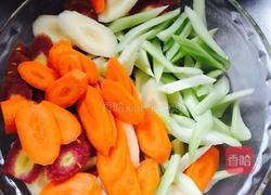 素炒木耳时蔬的做法图解2