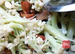 花菜炒肉的做法图解4