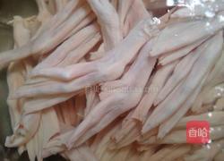 卤鸭脚的做法图解1