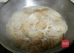 菠菜汤面条的做法图解8