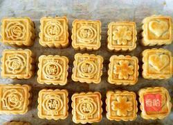 莲蓉蛋黄月饼的做法图解12
