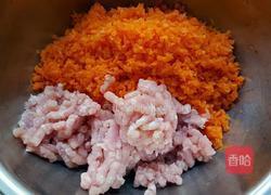 猪肉胡萝卜馅饺子的做法图解3
