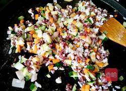 杂疏炒黑白米饭的做法图解7
