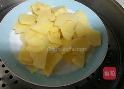 韩式土豆饼的做法图解2