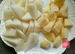 苹果雪梨瘦肉汤的做法图解2