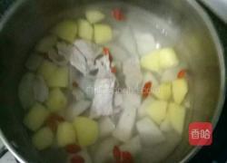 苹果雪梨瘦肉汤的做法图解4