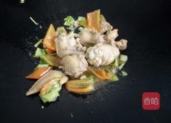 青椒炒鸡的做法图解7