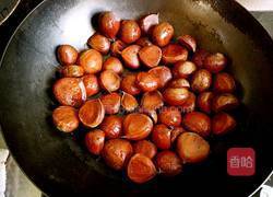 煮板栗的做法图解2