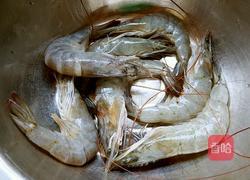 三鲜虾仁馄饨的做法图解1