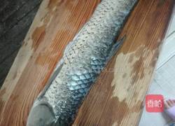 红烧草鱼块的做法图解1