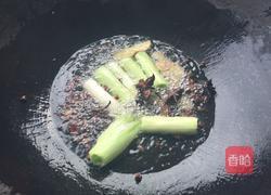 排骨焖面的做法图解3