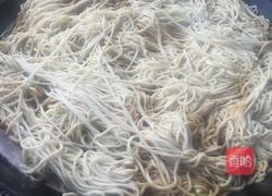 排骨焖面的做法图解8