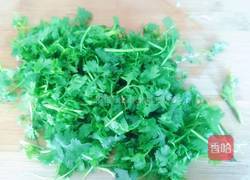 香菜萝卜丝的做法图解2