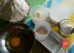 Illustration of how to make white bread 1