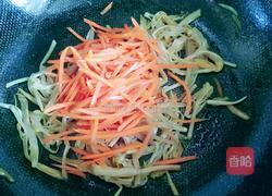 黄花菜炒鸡蛋的做法图解5