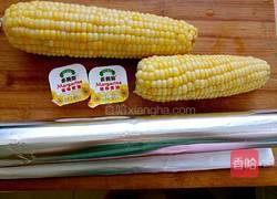 黄油玉米的做法图解2