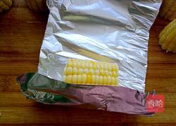 黄油玉米的做法图解4