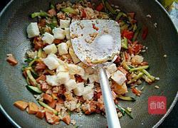 蛋包馒头炒饭的做法图解8