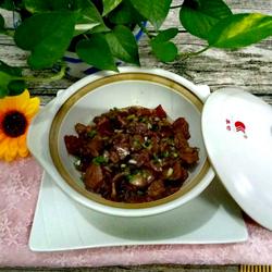 砂锅焖肉