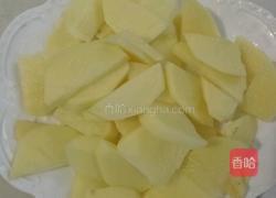 清炒土豆片的做法图解1