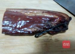 腊肉炖土豆的做法图解2